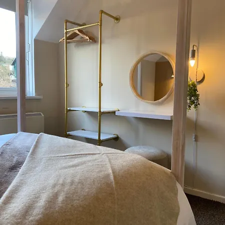 Bowness Bay View Apartment Windermere